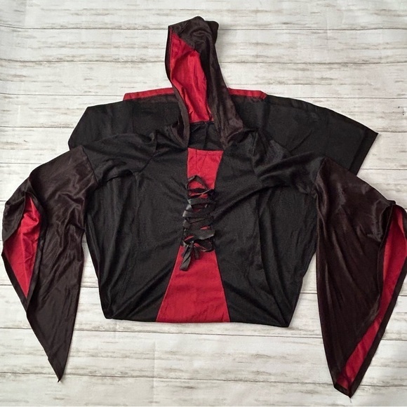 Hooded Sorceress Dress | Size 8-10 - Picture 2 of 3